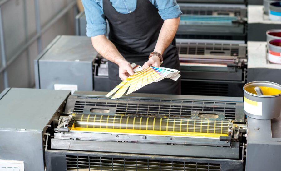choosing-color-at-the-printing-manufacturing-2021-12-23-15-46-17-utc